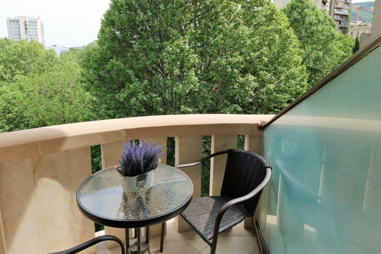 Luxury Aparthotel 5Rooms In Tbilisi Center Exterior foto